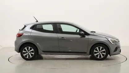 Usata Renault Clio V Equilibre 101 CV (74 kW) 2023 Utilitaria