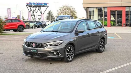 Grigio Usata 2019 Fiat Tipo Lounge Station wagon | 10.900 € (Buon prezzo)