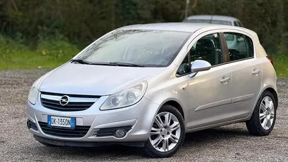 Usata Opel Corsa Cosmo 80 CV (58 kW) 2007 Grigio Utilitaria