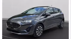 Grigio scuro met Usata 2022 Ford Fiesta Titanium Due volumi | 14.500 € (Buon prezzo)