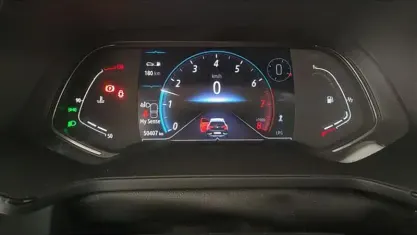 Usata Renault Captur Techno 101 CV (74 kW) 2023 Grigio chiaro SUV