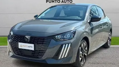 Usata Peugeot 208 Allure 101 CV (74 kW) 2025 Grigio Utilitaria