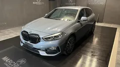 Grigio Usata 2021 BMW 120 Advantage Due volumi | 27.900 € (Buon prezzo)
