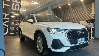 Bianco Usata 2020 Audi Q3 Sportback Business Plus SUV | 24.990 € (Buon prezzo)