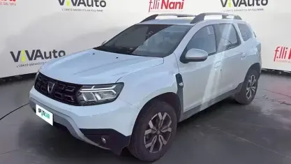 Usata Dacia Duster Comfort 101 CV (74 kW) 2021 Bianco SUV