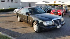 Gray Usata 1989 Mercedes 230 Coupé | 7900 €