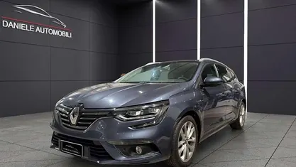 Blu Usata 2018 Renault Mégane GrandTour Intens Station wagon | 10.900 € (Buon prezzo)