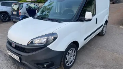 Usata Fiat Doblò 120 CV (88 kW) 2018 Bianco Monovolume