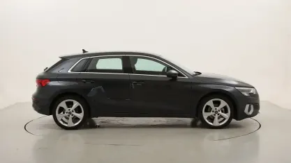 Usata Audi A3 Advanced 110 CV (80 kW) 2023 Grigiogrigio Berlina
