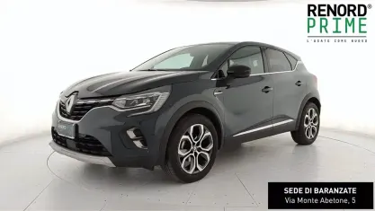 Usata Renault Captur Techno 91 CV (66 kW) 2024 Blu marino SUV
