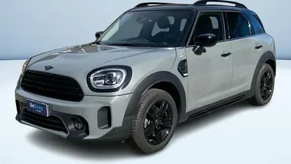Usata Mini Cooper Countryman Classic 136 CV (100 kW) 2022 Grigio metallizzato SUV