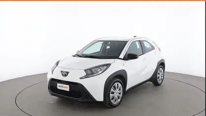 Usata Toyota Aygo X Active 72 CV (52 kW) 2024 Bianco SUV
