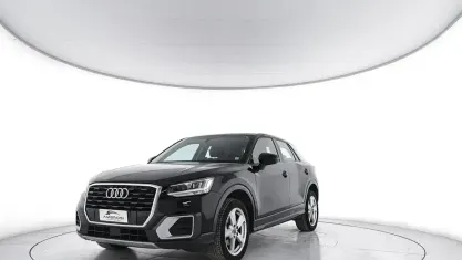 Usata Audi Q2 Admired 116 CV (85 kW) 2019 Nero SUV