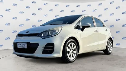 Usata Kia Rio 75 CV (55 kW) 2015 Other Utilitaria