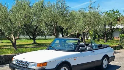 Używany Saab 900 Cabriolet Aero 160 KM (117 kW) 1992 Biały Kabriolet