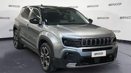 Usata 2023 Jeep Avenger Summit SUV | 20.700 € (Buon prezzo)