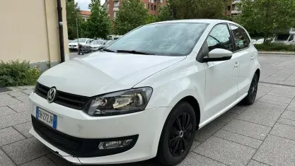 Usata VW Polo Comfortline 75 CV (55 kW) 2011 Bianco Utilitaria