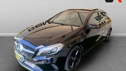Nero Usata 2017 Mercedes A180 Tre volumi | 17.900 € (Buon prezzo)