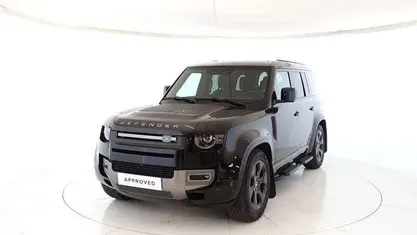 Nero Usata 2025 Land Rover Defender SE Dynamic SUV | 89.000 € (Buon prezzo)