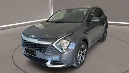 Grigio Usata 2022 Kia Sportage Style SUV | 28.500 € (Buon prezzo)
