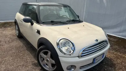 Usata Mini Cooper Chili 120 CV (88 kW) 2008 Bianco Utilitaria