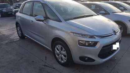 Argento Usata 2015 Citroën C4 Picasso Business Class Monovolume | 6990 € (Buon prezzo)