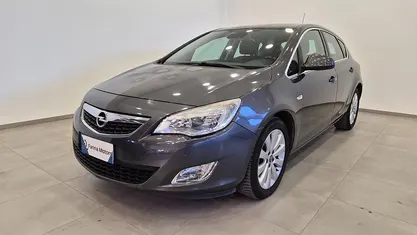 Usata Opel Astra 125 CV (91 kW) 2010