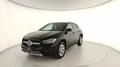 Usata Mercedes GLA180 116 CV (85 kW) 2023 Nero SUV