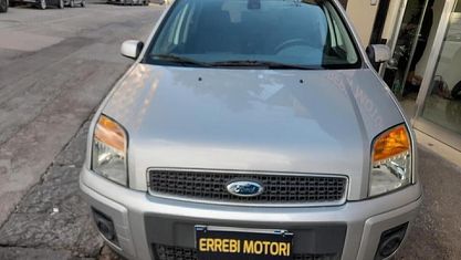 Usata Ford Fusion 68 CV (50 kW) 2007 Grigio Berlina