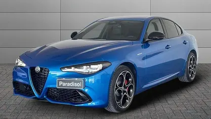 Blu Nuova 2025 Alfa Romeo Giulia Veloce Tre volumi | 51.700 € (Buon prezzo)