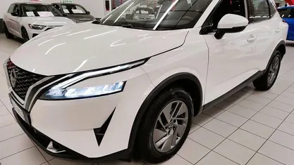 Usata Nissan Qashqai N-Connecta 140 CV (102 kW) 2022 Bianco SUV