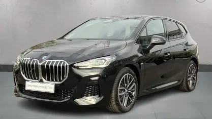 Gebraucht BMW 218 Active Tourer M Sport 150 PS (110 kW) 2025 Schwarz Van / Kleinbus
