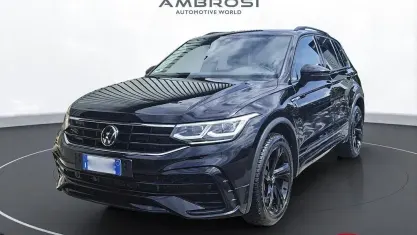 Usata VW Tiguan R-line 190 CV (139 kW) 2023 Nero SUV