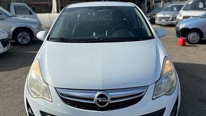 Usata Opel Corsa 85 CV (62 kW) 2013 Bianco Utilitaria