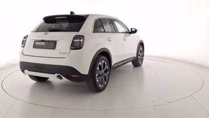 Usata Fiat 600 La Prima 110 CV (80 kW) 2025 Bianco SUV