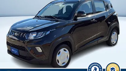 Usata Mahindra KUV100 83 CV (61 kW) 2020 Nero metallizzato SUV