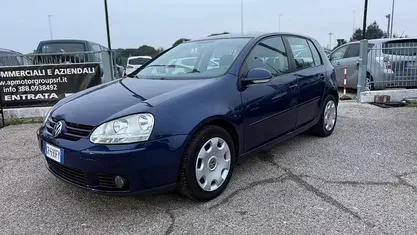 Usata VW Golf V Comfortline 102 CV (75 kW) 2007 Blu Berlina