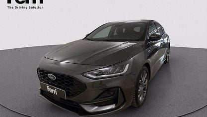 Usata Ford Focus ST-Line 120 CV (88 kW) 2022 Magnetic grey Berlina