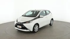 Bianco Usata 2017 Toyota Aygo Cool Due volumi | 8999 € (Buon prezzo)