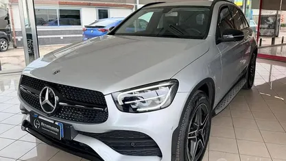 Usata Mercedes GLC300 Premium 245 CV (180 kW) 2019 Grigio SUV