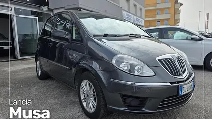 Usata Lancia Musa S 95 CV (69 kW) 2011 Monovolume