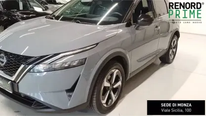 Usata Nissan Qashqai N-Connecta 140 CV (102 kW) 2024 Grigio chiaro SUV