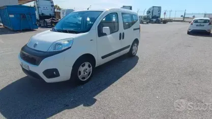 Usata Fiat Qubo Lounge 70 CV (51 kW) 2017 Bianco Monovolume