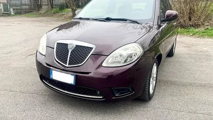 Usata Lancia Ypsilon 77 CV (56 kW) 2009 Utilitaria