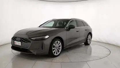 Usata Audi A5 Advanced Plus 204 CV (150 kW) 2025 Grigio medio Station wagon