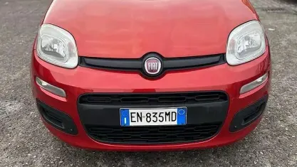 Usata Fiat Panda Dynamic 69 CV (50 kW) 2012 Rosso Utilitaria