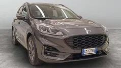 Usata 2023 Ford Kuga ST-Line SUV | 22.900 € (Buon prezzo)