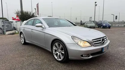 Usata Mercedes CLS320 224 CV (164 kW) 2007 Berlina