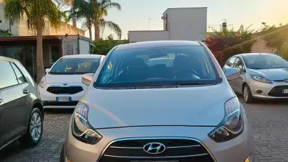 Usata Hyundai ix20 Xpossible 90 CV (66 kW) 2016 Grigio Utilitaria