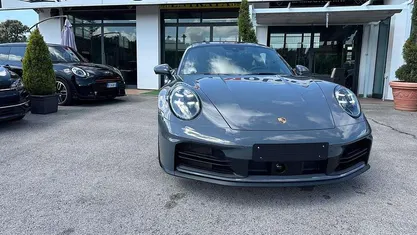 Usata Porsche 911 Carrera 394 CV (289 kW) 2024 Coupé